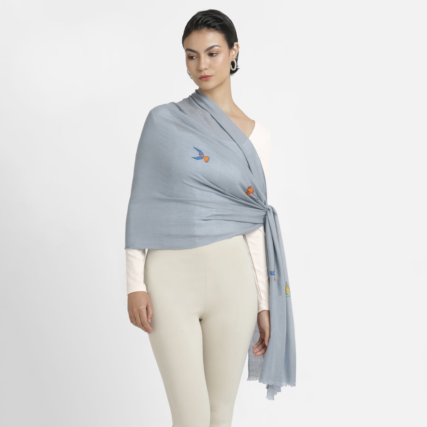 Minimal Embroidery Freedom Blue Dove ST