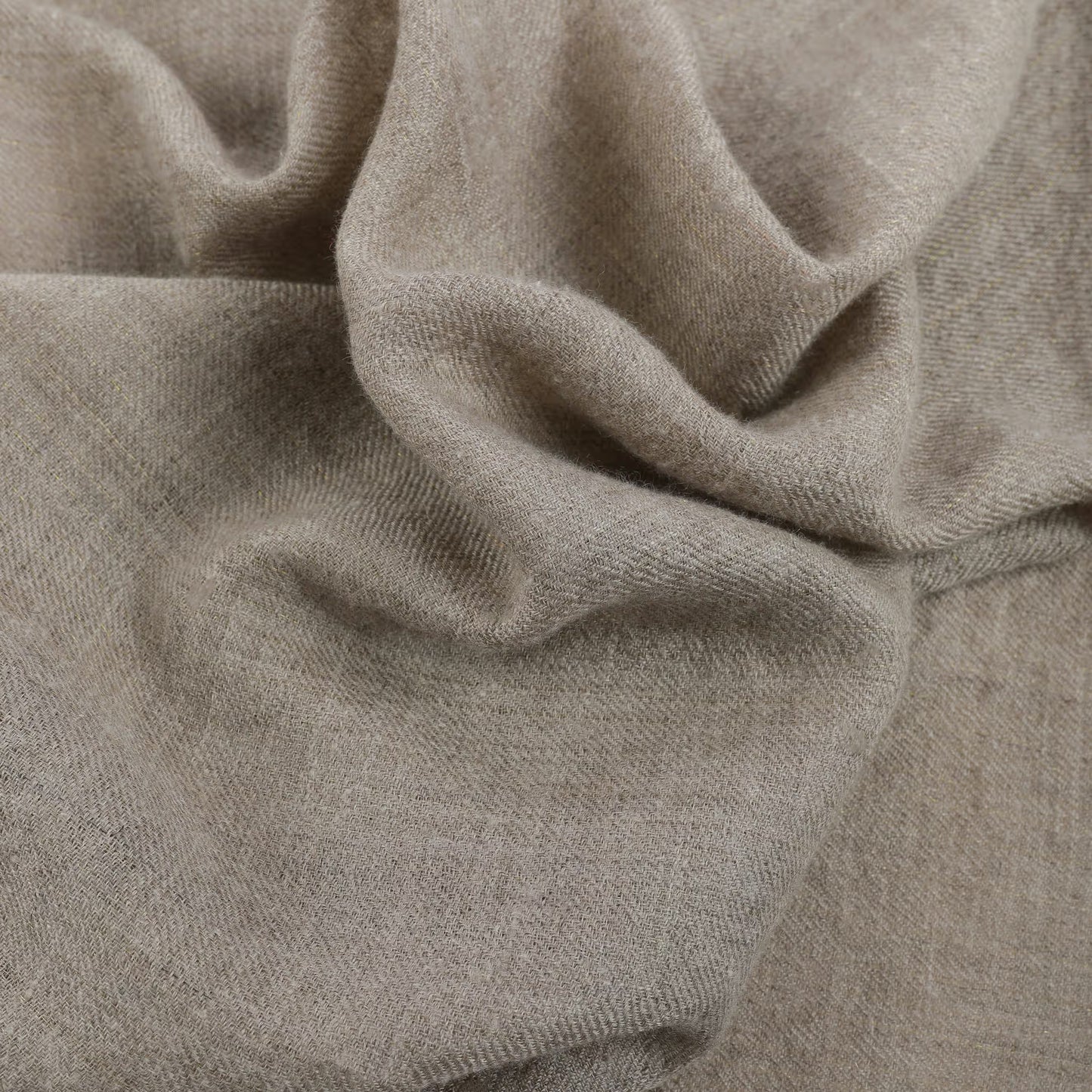 Zari Natural with Gold Thread SH