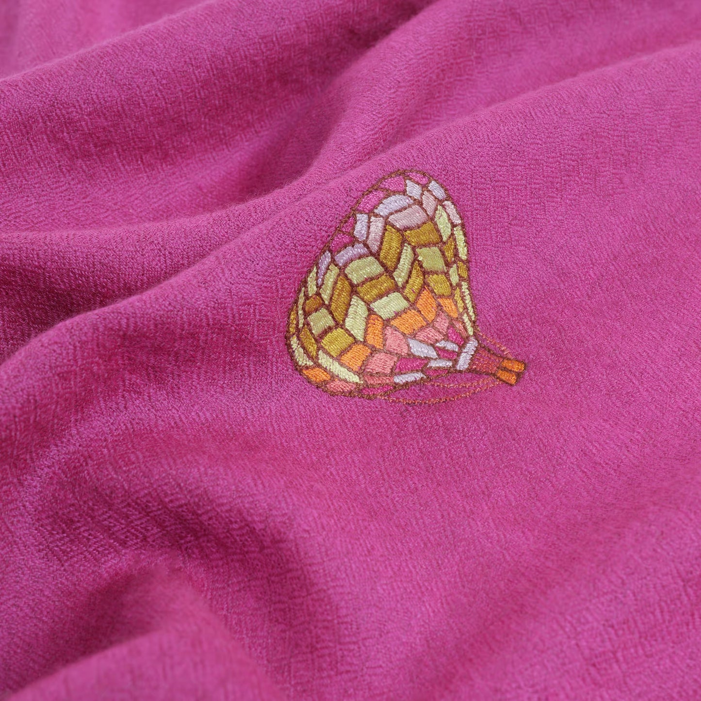 Minimal Embroidery Freedom Fuchsia Hot Air Balloon ST