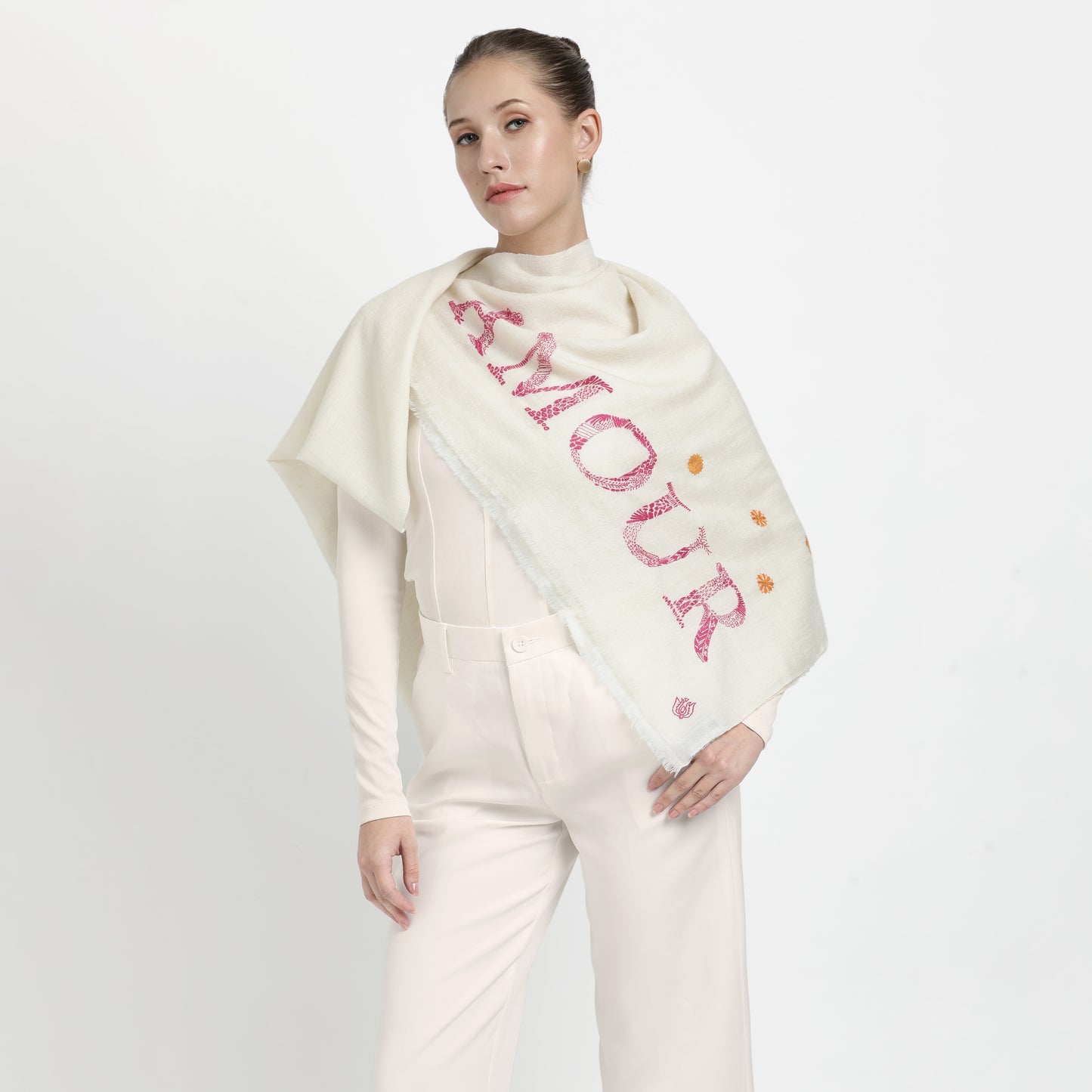 Amour Ivory Stole