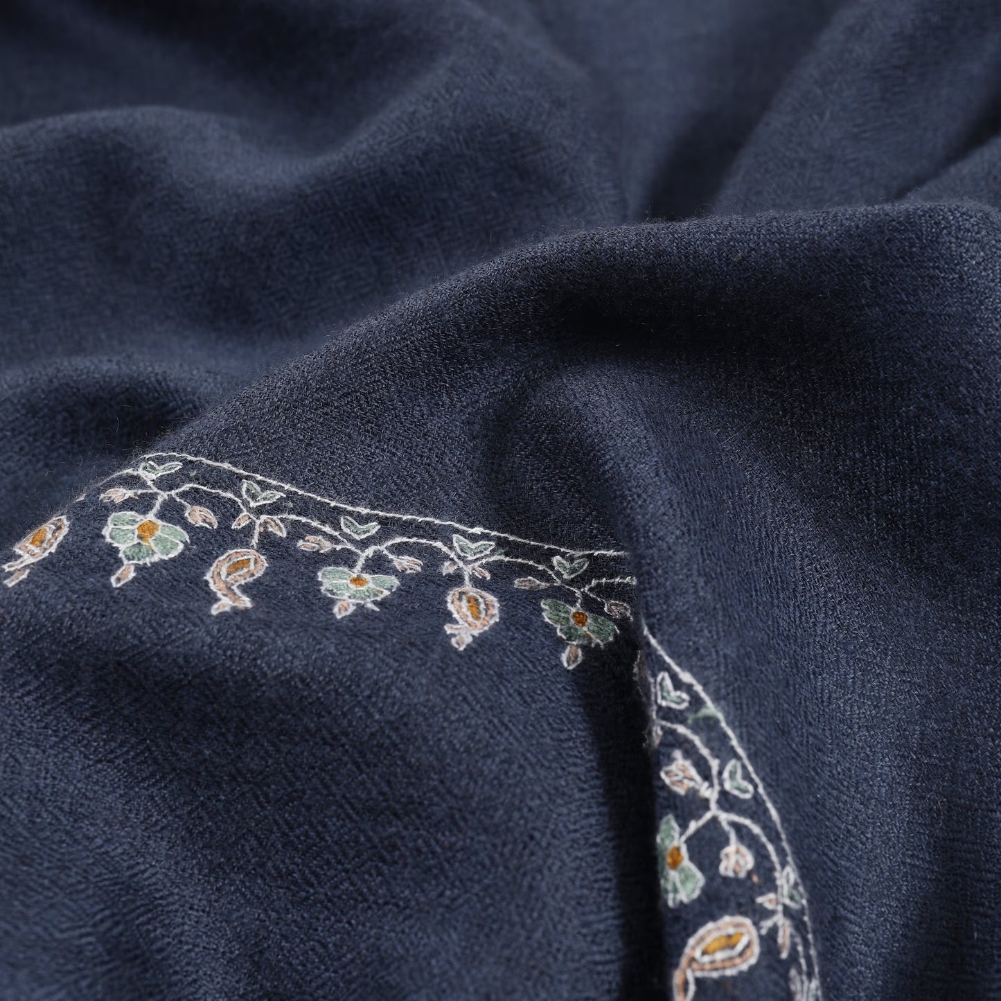 Hashidar Anthracite Stole