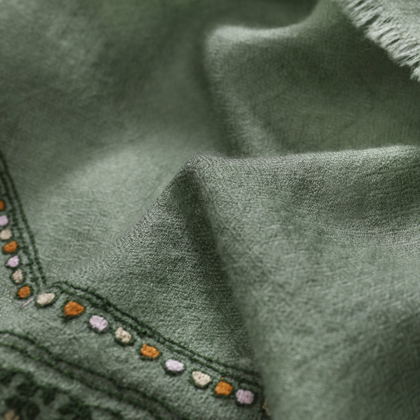 Hashidar FW25 Moss Stole