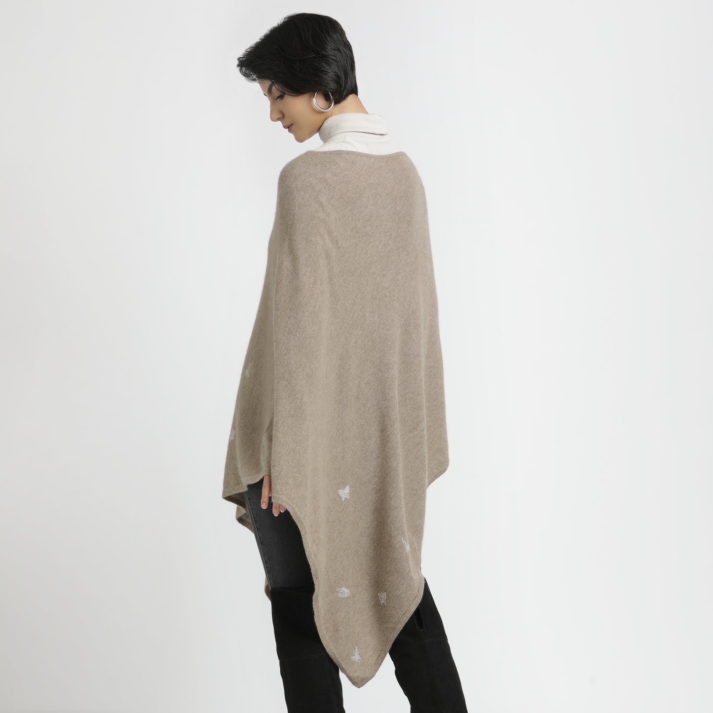 Embroidered Poncho Natural Butterfly L/XL