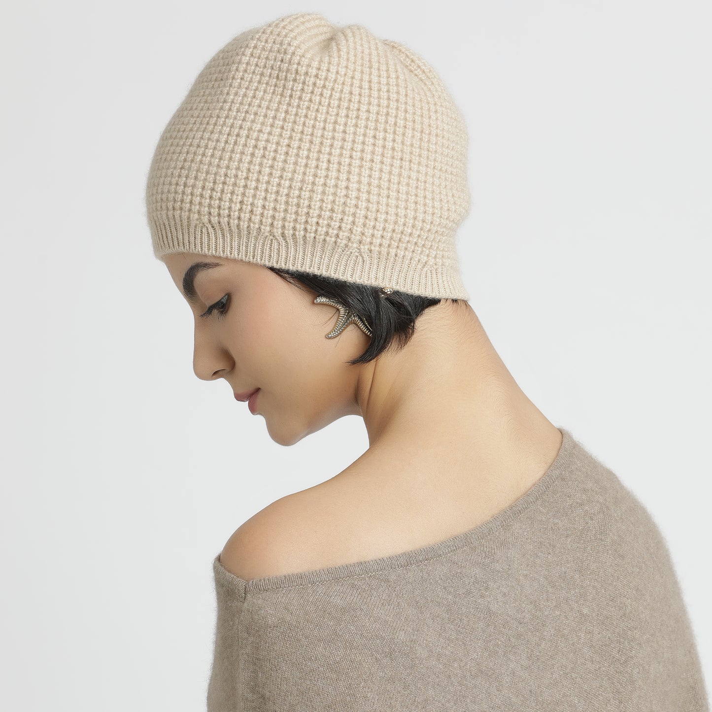 Beanie Knit Ivory