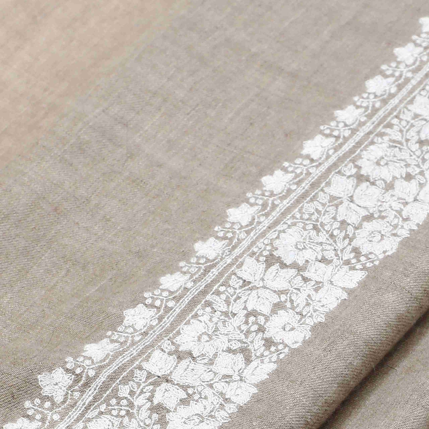 Doredar Natural Beige Shawl