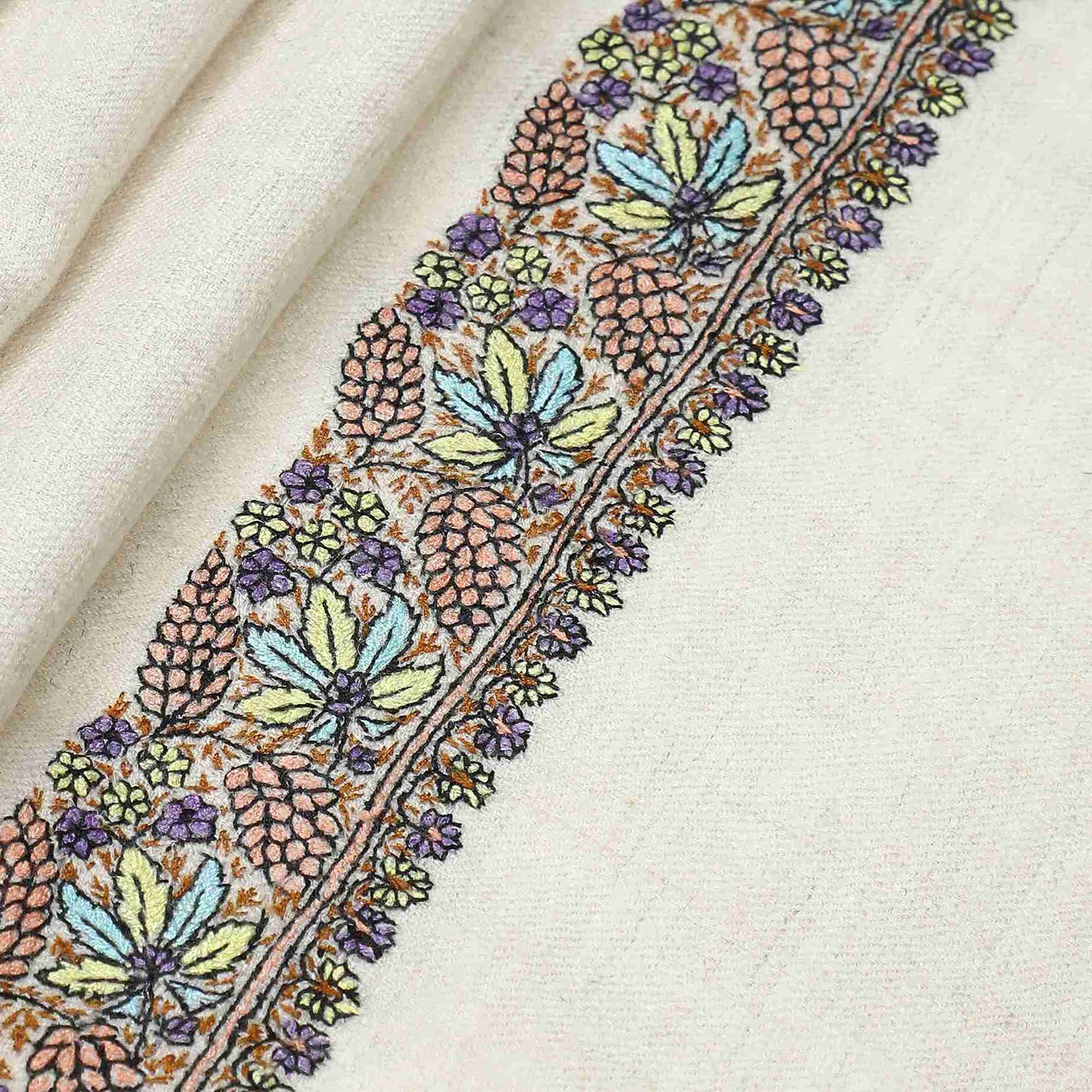Doredar Ivory Shawl
