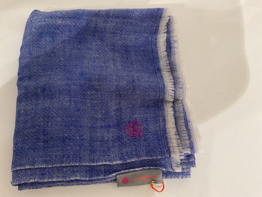 Châle en jean bleu à double tissage