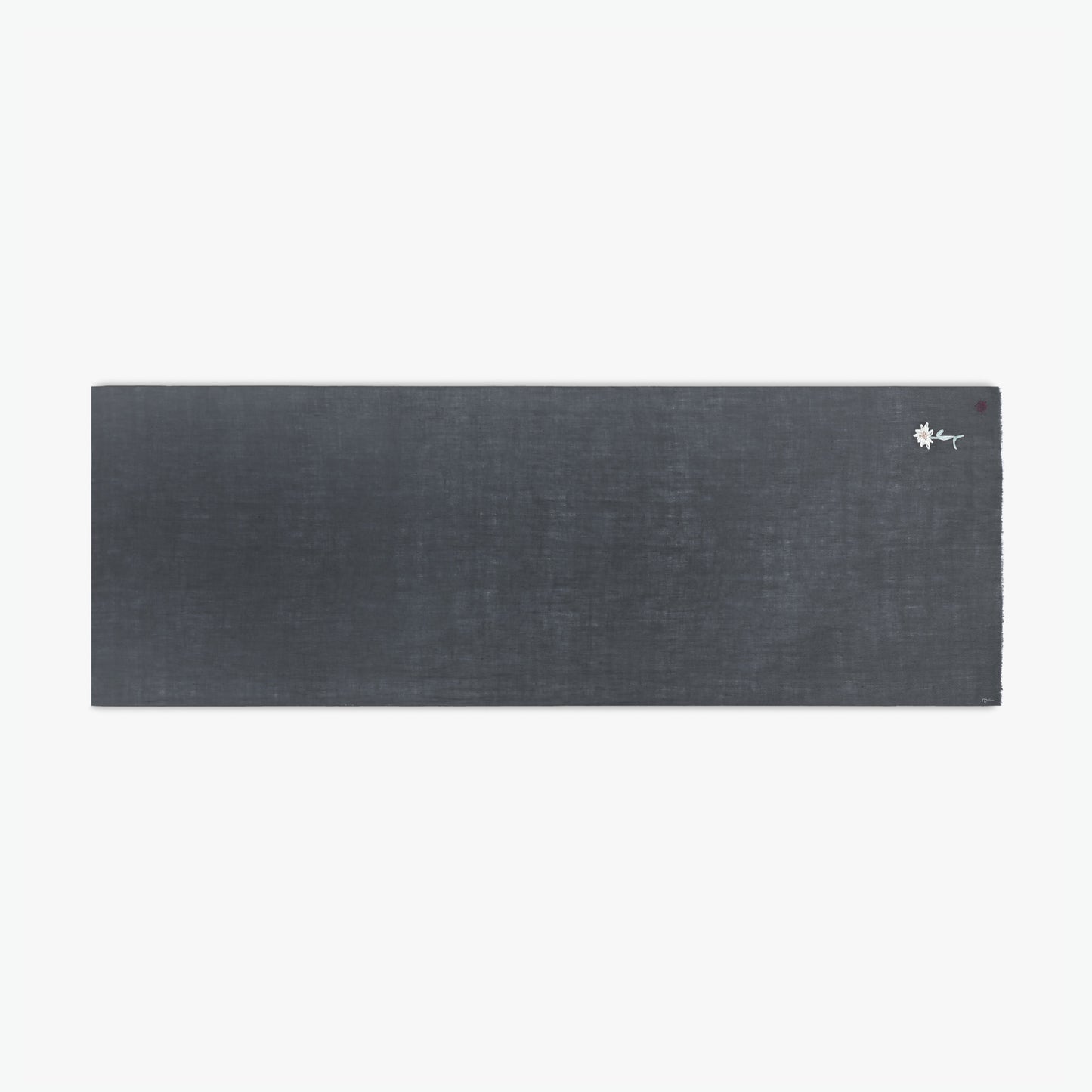 Minimal Embroidery Grey Edelflower Stole