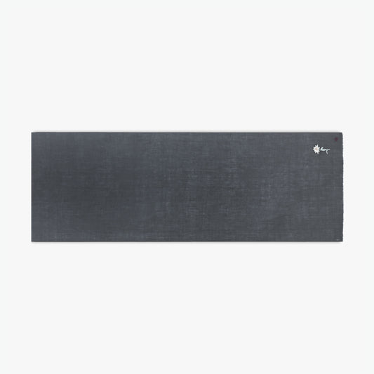 Minimal Embroidery Grey Edelflower Stole