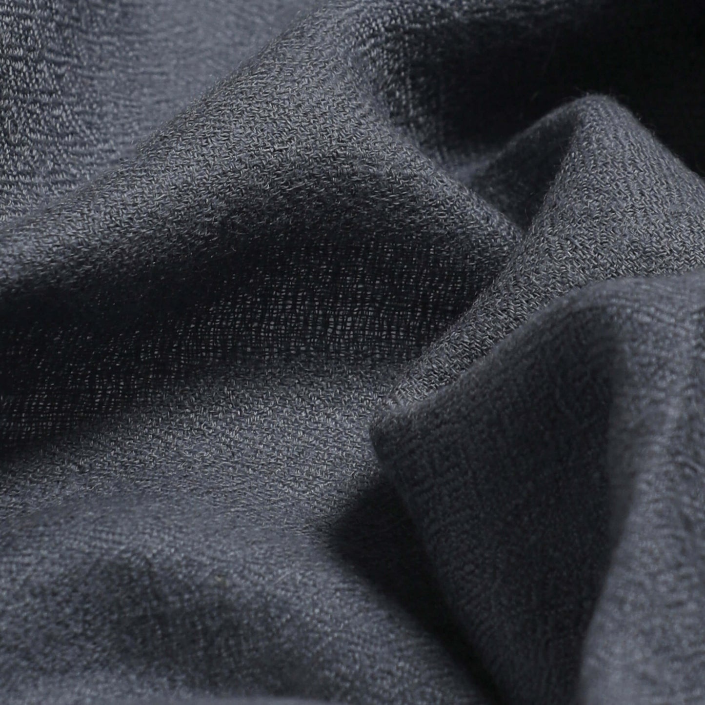 Minimal Embroidery Grey Edelflower Stole